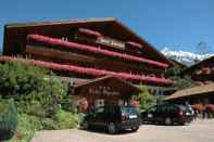 ภายนอกอาคาร Hotel Alpenhof