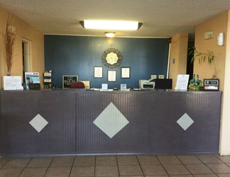 Lobby 2 Americas Best Value Inn Malvern