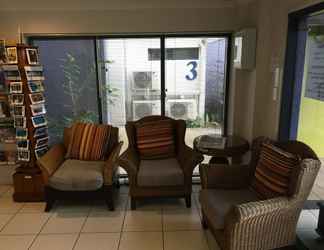 Lobby 2 Southern Cross Atrium Apartments