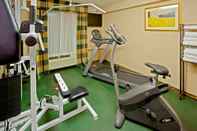 Fitness Center Days Hotel by Wyndham North Bergen /NYC Area