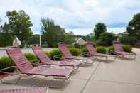 Swimming Pool Grand Crowne Resort