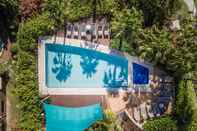 Swimming Pool Maldives Resort