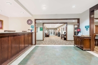 Lobi Hawthorn Suites by Wyndham Akron/Seville