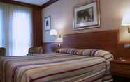 Kamar Tidur 6 Hotel Amadeus