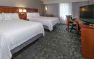 Bedroom 6 Courtyard by Marriott Albany