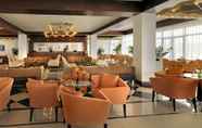 Bar, Cafe and Lounge 5 Apostolata Island Resort & Spa