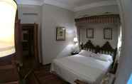 Bedroom 7 Parador de Santiago de Compostela