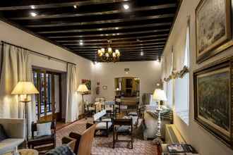 Sảnh chờ 4 Parador De Avila