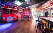 Bar, Cafe and Lounge 2 Generator London - Hostel