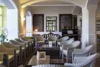 Bar, Cafe and Lounge Hotel Beau Rivage