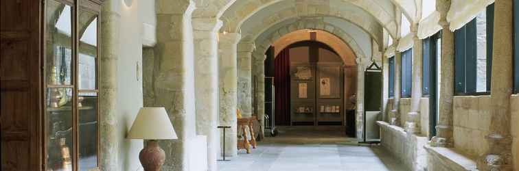 Lobby Parador de Trujillo