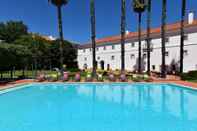 Kolam Renang Pousada Convento de Beja - Historic Hotel