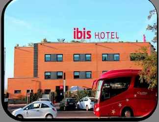 Exterior 2 ibis Madrid Alcorcon Tresaguas