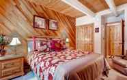 Bedroom 6 Motherlode Condominiums by Ski Country Resorts