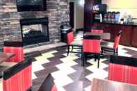 Bar, Kafe dan Lounge Comfort Suites Bluffton - Hilton Head Island