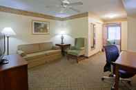 Common Space Country Inn & Suites by Radisson, Albertville, MN