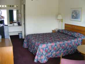 Bedroom 4 Travelodge by Wyndham Branson