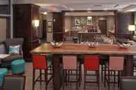 Bar, Cafe and Lounge Hampton Inn & Suites Columbus/University Area