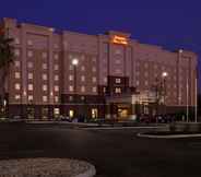 Exterior 2 Hampton Inn & Suites Columbus/University Area