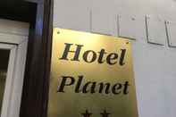 Luar Bangunan Hotel Planet