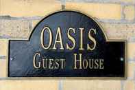 Bên ngoài Oasis Guest House