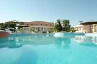 Swimming Pool Hotel Minerva