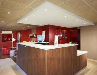 Sảnh chờ 2 Hotel Campanile Lille Sud-Seclin