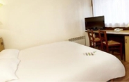 Kamar Tidur 7 Hôtel Kyriad Direct Montpellier - St Jean de Védas - La Peyrière