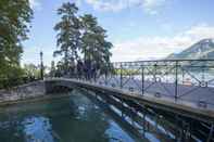 Swimming Pool Campanile Annecy Cran Gevrier