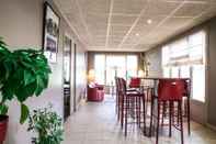 Bar, Kafe, dan Lounge Hotel inn Design Resto Novo Sainte Luce sur Loire