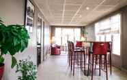 บาร์ คาเฟ่ และเลานจ์ 6 Hotel inn Design Resto Novo Sainte Luce sur Loire