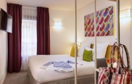 Bilik Tidur 5 Hotel Paris Louis Blanc