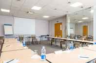 Functional Hall Quality Hotel Pau Centre Bosquet