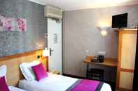 Bedroom Hotel du Chemin Vert Paris