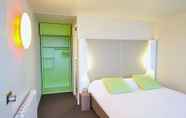 Bedroom 4 Hotel Campanile Reims Est - Taissy