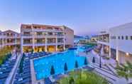 Kolam Renang 6 Porto Platanias Beach Resort & Spa