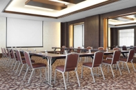 Functional Hall Four Points by Sheraton Le Verdun