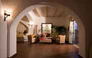 Lobby 5 COLONNA GRAND HOTEL CAPO TESTA, a Colonna Luxury Beach Hotel, Santa Teresa Sardegna