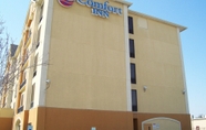 Exterior 2 Comfort Inn Hwy. 290/NW