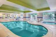 Kolam Renang Fairfield Inn & Suites by Marriott Worcester Auburn