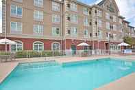 Swimming Pool Country Inn & Suites by Radisson, Summerville, SC