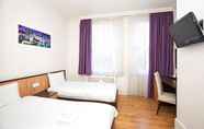 Kamar Tidur 7 The London Pembury Hotel