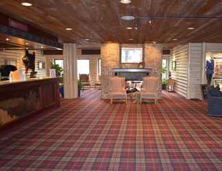 Lobby 2 Sawmill Creek by Cedar Point Resorts