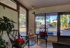 Sảnh chờ 4 La Avenida Inn