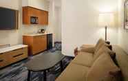 Common Space 7 Fairfield Inn & Suites by Marriott Napa American Canyon