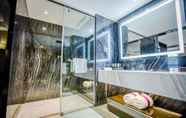 Phòng tắm bên trong 3 Best Western Plus Park Hotel Xiamen