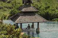 Swimming Pool Anantara Golden Triangle Elephant Camp & Resort