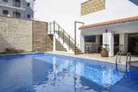 Swimming Pool Hotel Florencio