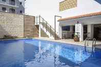 Swimming Pool Hotel Florencio