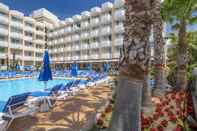 Swimming Pool Hotel GHT Oasis Tossa & Spa